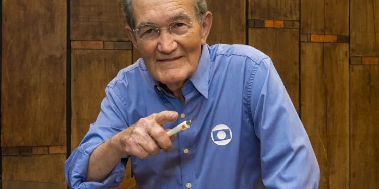 CONHEÇA A DOENCA QUE DEIXOU LÉO BATISTA EM ESTADO GRAVÍSSIMO