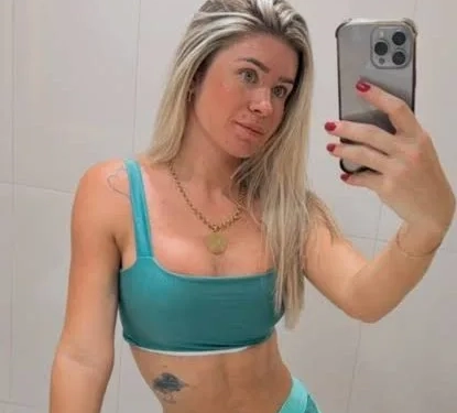 Influenciadora evangélica desiste de desfilar após escola anunciar enredo sobre matriz africana