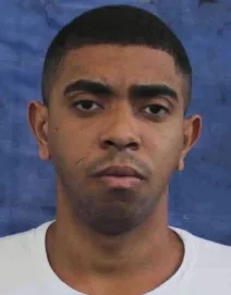 Miliciano é preso com um fuzil dentro do carro no Rio