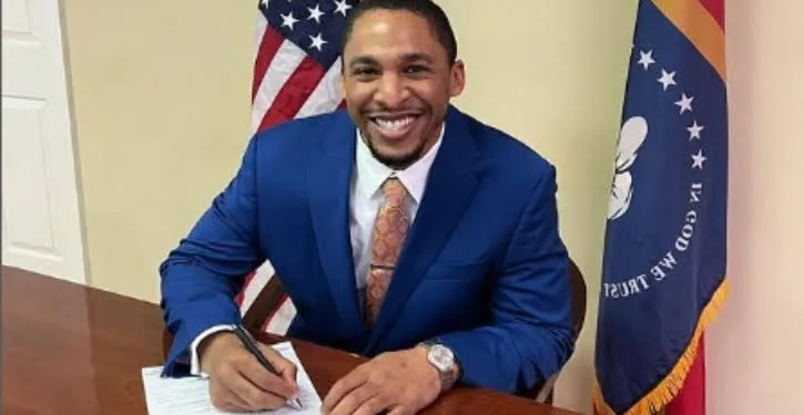 Senador Quer Taxar Ejaculação Sem Fins Reprodutivos