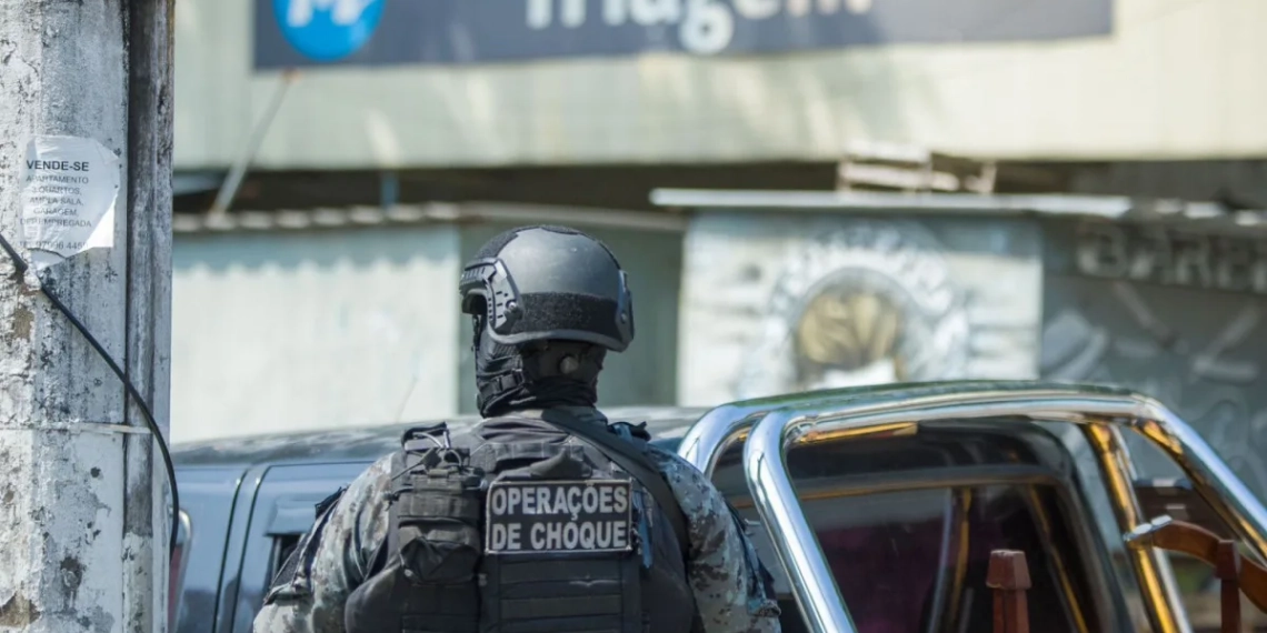 Delegado Feito Refém no Rio é Resgatado em Meio a Tiroteio e Protestos
