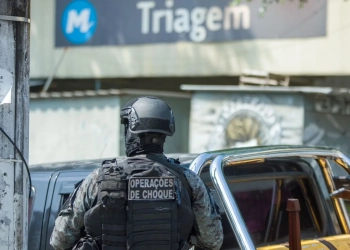 Delegado Feito Refém no Rio é Resgatado em Meio a Tiroteio e Protestos