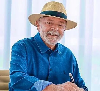 Lula nega rombo fiscal e destaca compromisso com responsabilidade econômica