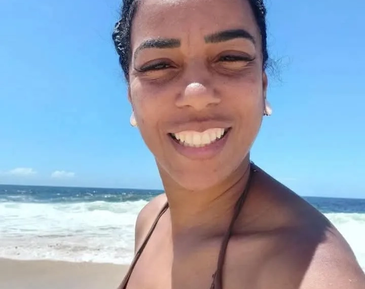 URGENTE: Mulher desaparece ao pegar BRT para a Alvorada; família pede ajuda para encontrá-la