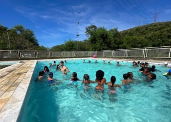 Prefeitura do Rio abre inscrições para colônia de férias com vagas limitadas em diversos bairros