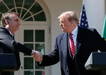 Bolsonaro Solicita Alexandre de Moraes Autorização para Participar da Posse de Donald Trump nos EUA