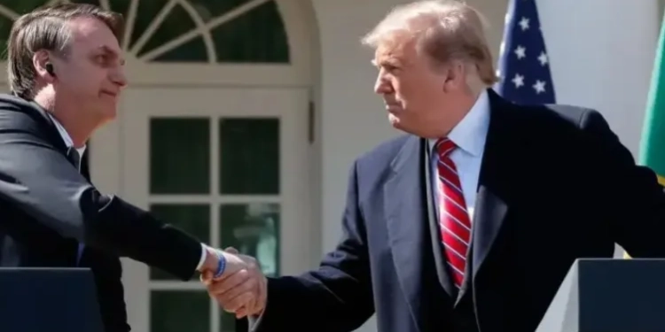 Bolsonaro Solicita Alexandre de Moraes Autorização para Participar da Posse de Donald Trump nos EUA