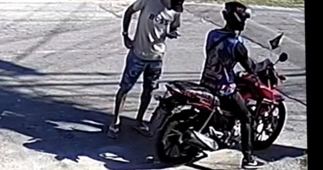 ( Fotos) Urgente!!Bandido que Roubou Mototáxi em Realengo é Encontrado Morto na Zona Oeste