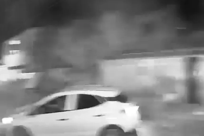 Atualização!! Confronto entre milicianos em Santa Cruz deixa moradores em pânico