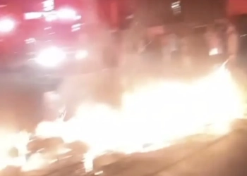 ( Video) Moradores de Guaratiba protestam contra falhas constantes de energia elétrica