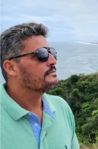 Violência sem fim!! Dono de bar é morto à tiros no Rio