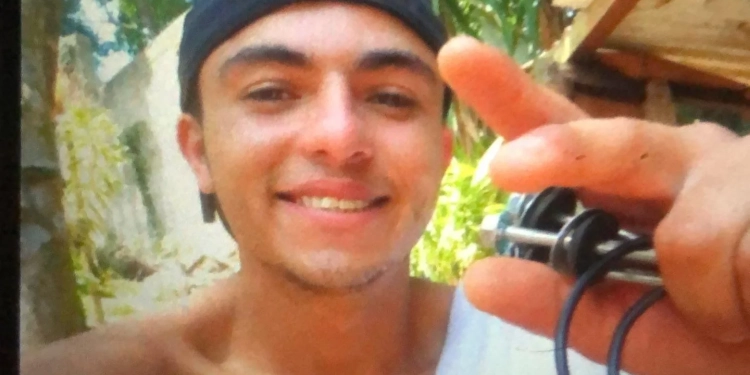 URGENTE!! JOVEM É MORTO EM BARRA DE GUARATIBA!!