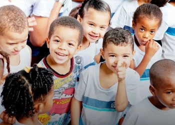 Prefeitura do Rio abre novo período de matrículas escolares: saiba como inscrever seu filho até sexta-feira!