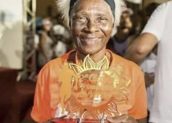 Vovó carioca de 96 anos desafia limites e acumula mais de 50 medalhas em corridas