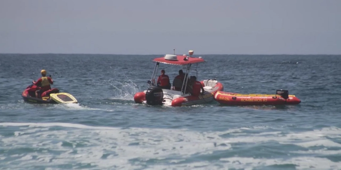 Jovem de 22 anos morre afogado no Arpoador durante a madrugada