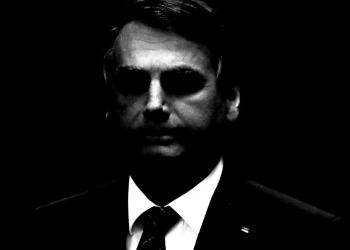PGR Denuncia Bolsonaro por Tentativa de Golpe: STF Decide se Torna Ex-Presidente Ré