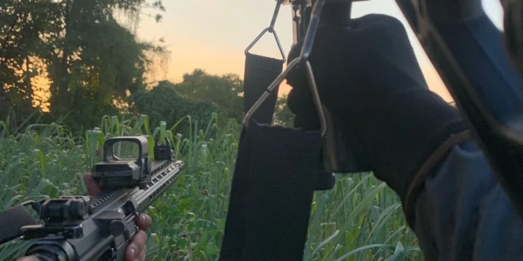 URGENTE!! GUERRA NA ZONA OESTE: MILICIANOS TOMAM CONJUNTO JOÃO XVIII EM SANTA CRUZ