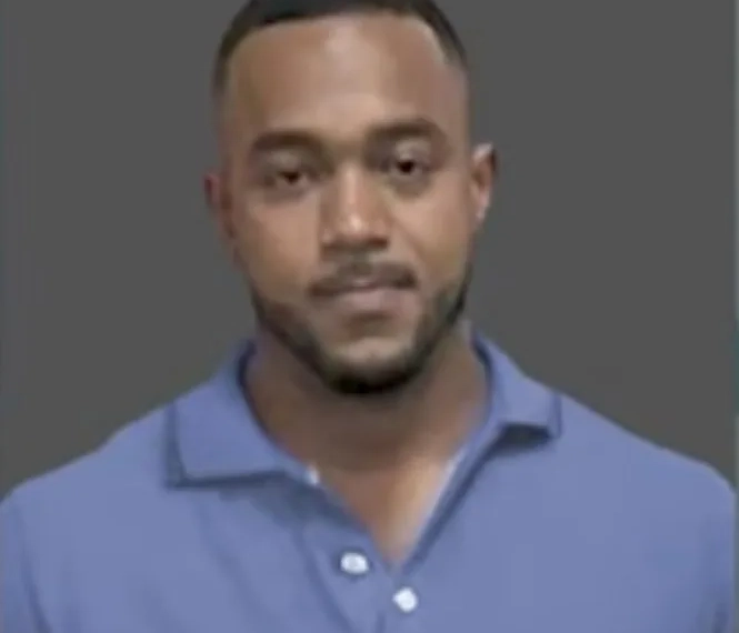 Chefe do narco terrorismo encomenda cordão de ouro com bandeira de Israel fincada em Igreja do Rio