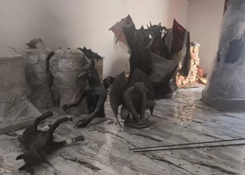 Homem Invade e Destrói Imagens no Templo de Lúcifer no Rio