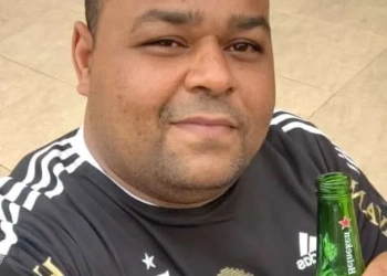POLICIAL MILITAR ASSASSINADO DENTRO DE BOATE NO RIO