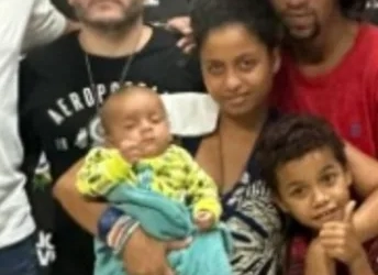 Bebê de 5 meses é resgatado após ser roubado dos pais enquanto dormiam no RJ