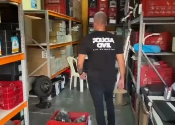 Polícia Civil do RJ Prende Gerente de Provedor Ilegal Ligado a Facções na Zona Oeste