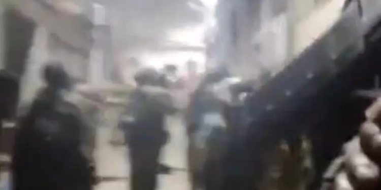 ( Video)  Comando Vermelho Avança Sobre Territórios da Milícia na Zona Oeste