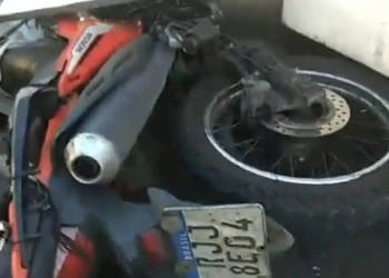 ( Video) Gravissimo acidente com motociclista mobiliza socorro em Bangu