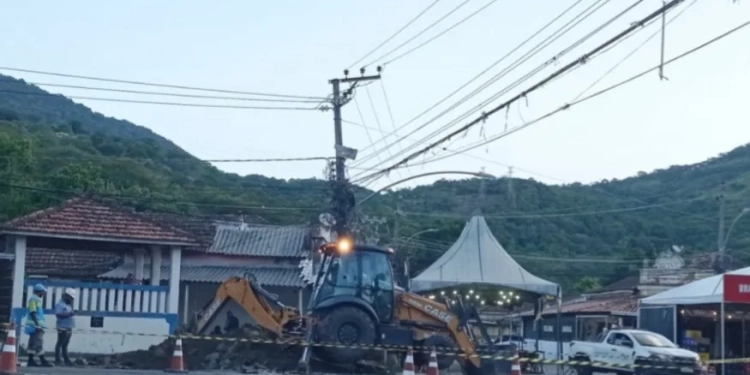 Bairro gastronômico em Campo Grande está há 30 dias sem água!! Comerciantes e moradores pedem socorro