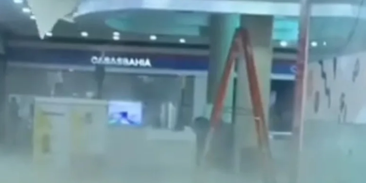 ( Video) Urgente!!Teto de Shopping em Campo Grande desaba!! Administração faz pronunciamento