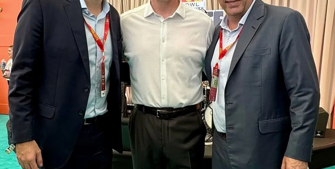 Rio na Mira da NFL? Encontro de gigantes nos Bastidores do Super Bowl