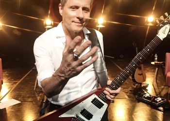 Tony Bellotto, guitarrista dos Titãs, revela diagnóstico de câncer no pâncreas e emociona fãs