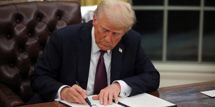 Donald Trump promete grande anúncio mundial e deixa o planeta em suspense