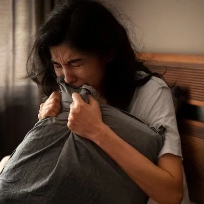 O Brasil à Beira do Colapso Mental: Recorde de Afastamentos por Ansiedade e Depressão em 10 Anos