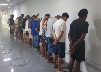 Megaoperação da Polícia Civil no RJ prende mais de 250 suspeitos de roubos e latrocínios