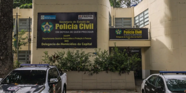Terror em Paciência: Ataque a tiros deixa um morto e dois feridos em família