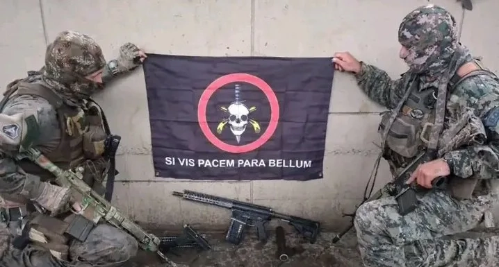 BOPE REALIZA OPERAÇÃO EM COMUNIDADE DA ZONA OESTE E APREENDE ARMAS; CINCO PRESOS E UM MORTO