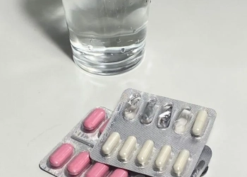 Farmacêuticos Poderão Prescrever Medicamentos: Decisão do CFF Gera Polêmica
