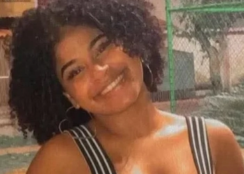 Mulher mata marido a facada por ciúmes e foge com filha de 7 meses