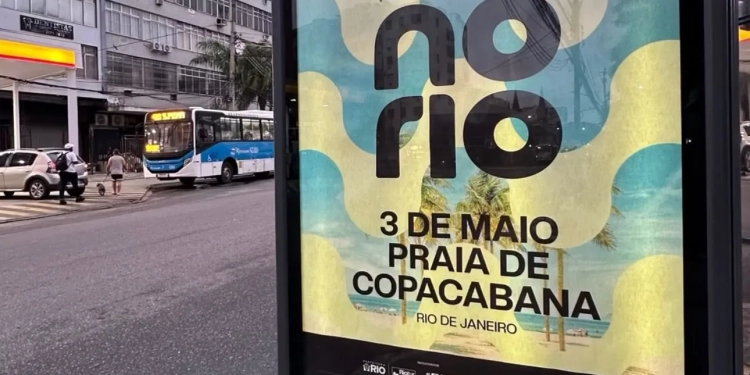 Pôsteres misteriosos de show da Lady gagasurgem na cidade