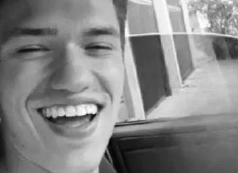 Jovem morre ao cair de cachoeira de 35 metros