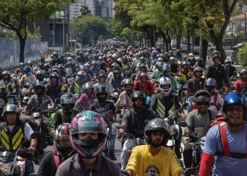 Greve Nacional de Entregadores Afeta Restaurantes e Deixa Consumidores Sem Delivery