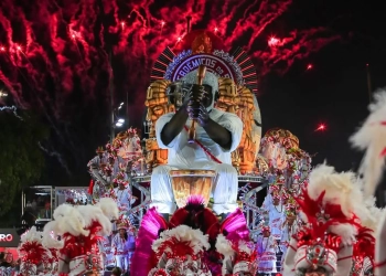 Carnaval do Rio deve injetar quase R$ 6 bilhões na economia carioca, revela vice-prefeito Eduardo Cavaliere