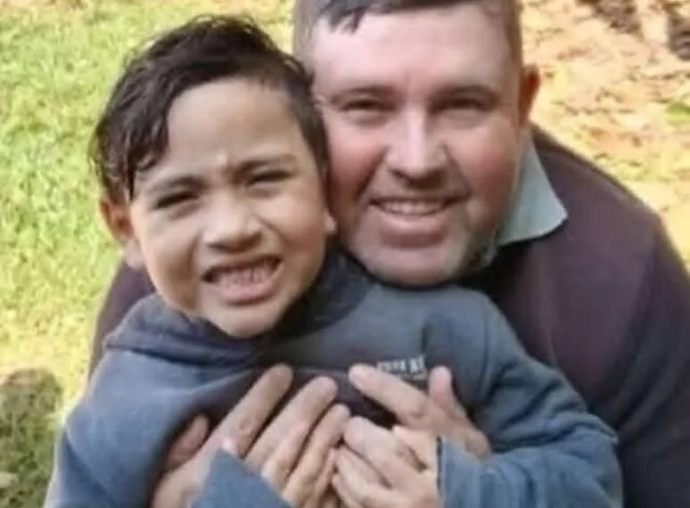 Pai Confessa Ter Jogado Filho de 5 Anos de Ponte e é Preso