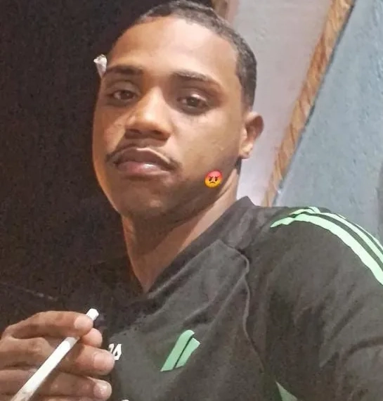 ( URGENTE) TRAFICANTE É EXECUTADO EM PARTIDA DE FUTEBOL EM CAMPO GRANDE