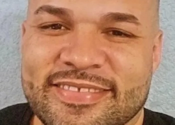 Motoqueiro vítima de linha de pipa na Avenida Brasil é identificado