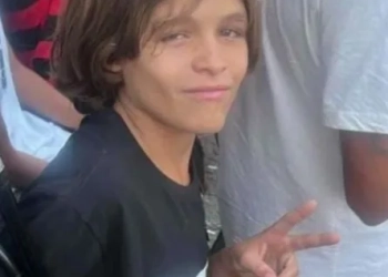 Chocante!! ( FOTOS) Traficante mirim de 12 anos é morto na Baixada Fluminense