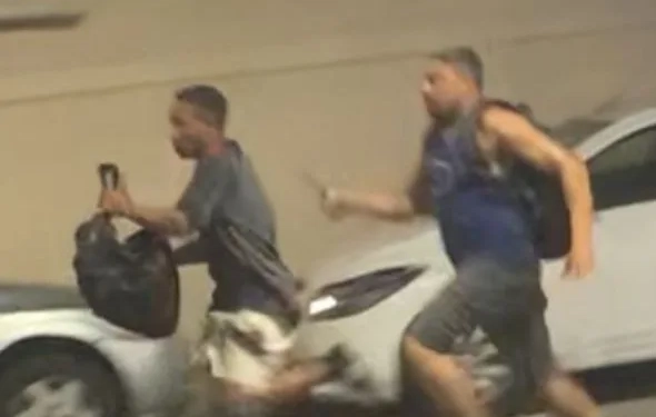 ( fotos) Homem mata uma pessoa e fere duas após discussão no Rio