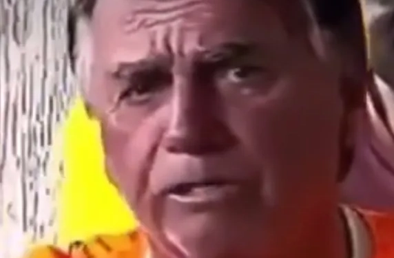 Ex presidente Jair Bolsonaro diz que petistas são feias e incomíveis