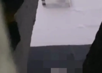 ( VIDEO) RAPAZES FAZEM SURUBÃO EM ESTACIONAMENTO DE SHOPPING EM CAMPO GRANDE